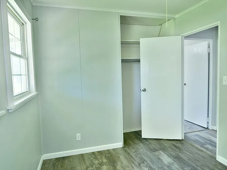 2344 Clearview Dr — Photo 22