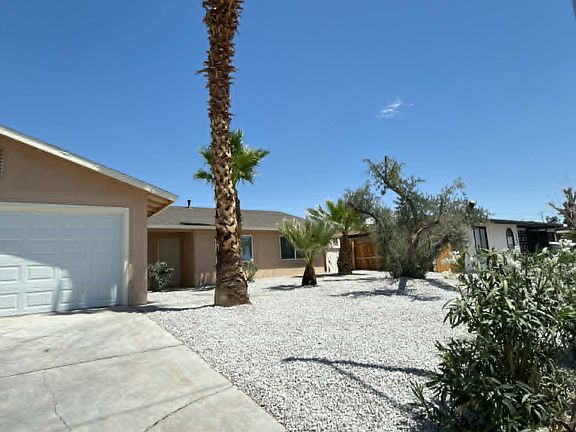 2nd image of 3608 W Bonanza Rd