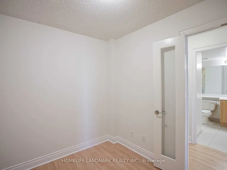 25 Greenview Ave #516 — Photo 14