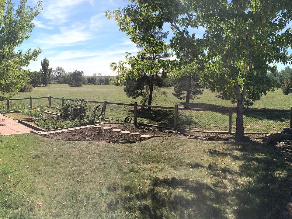 Panoramic of Back Yard