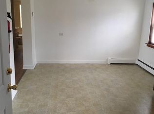 4806 St Charles Rd, Bellwood, IL 60104