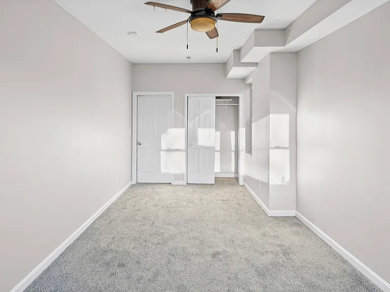 2532 Druid Hill Ave — Photo 8