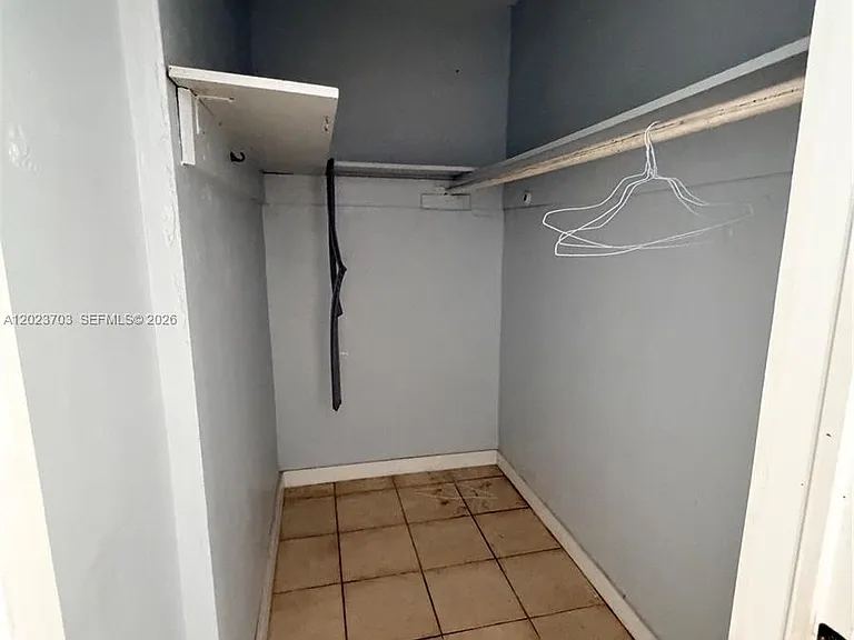 1233 Marseille Dr #5 — Photo 13
