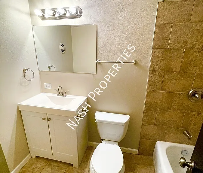 3312 Russell Blvd #2 — Photo 2
