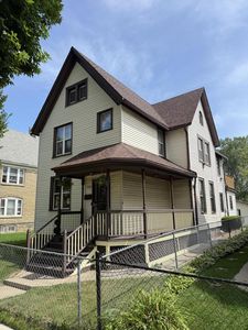 2328 N 9th STREET, Milwaukee, WI, 53206