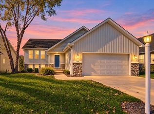 234 Marsh View Dr, Valparaiso, IN 46385
