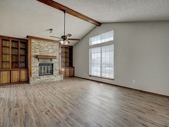 2nd image of 2700 Clover Glen Dr