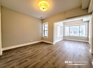 1136 Maple Ave APT 1, Evanston, IL 60202