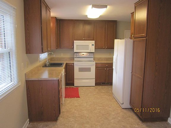 2nd image of 2304 Broadmoor Ave