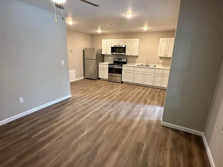 142 Cane Creek Ln #101-215 — Photo 8