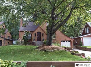 1831 N 54th St, Omaha, NE 68104