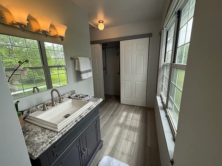 939 Chase Ct — Photo 18