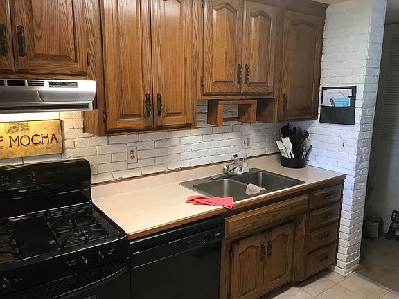 4th image of 3615 Christopher Pl