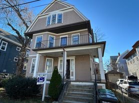 28 Sunset Rd, Somerville, MA