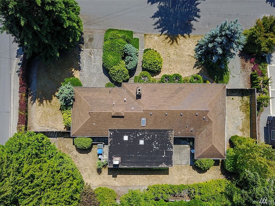 1st image of 9858 NE 22nd St