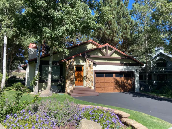 125 Wagon Wheel Rd, Mammoth Lakes, CA 93546
