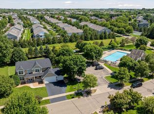 10784 Maple Blvd, Woodbury, MN 55129