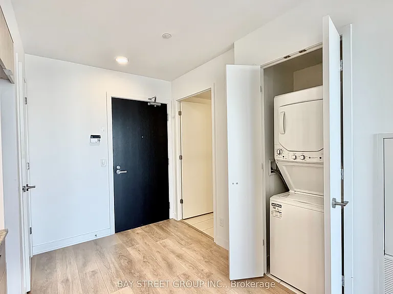 18 Maitland Ter #2201 — Photo 23