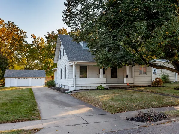 326 Virginia Ave, Des Moines, IA 50315