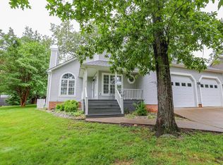 139 Sir Rogers Dr, Gilbertsville, KY 42044