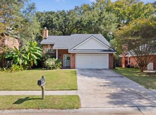 1022 Stono River Dr, Charleston, SC 29412
