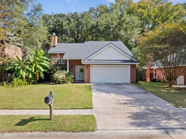 1022 Stono River Dr, Charleston, SC 29412