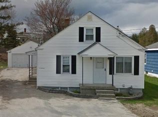 14 Hamel St, Lewiston, ME 04240