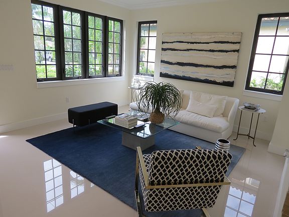 3rd image of 1513 Algardi Ave
