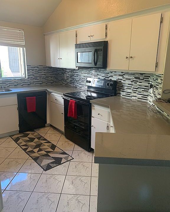 1st image of 26701 Quail Crk APT 242