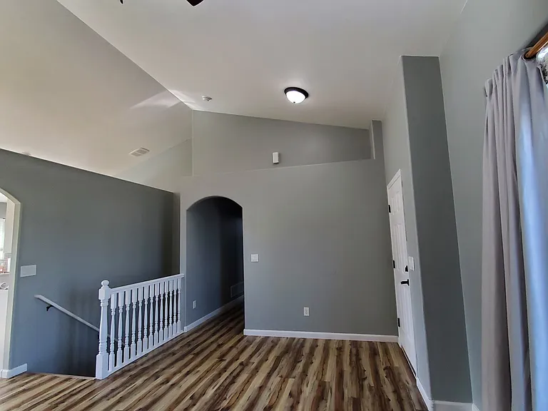 648 S Holladay Dr — Photo 7