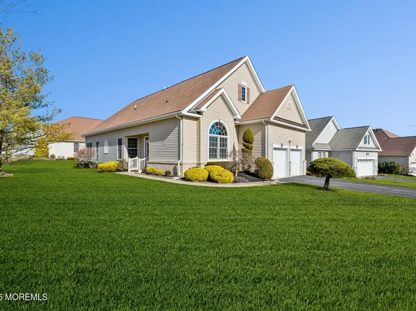 34 Boxwood Drive, Ocean Twp, NJ 07712