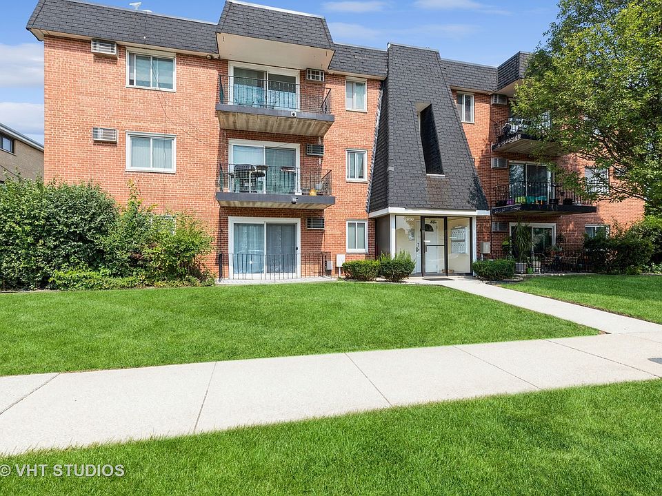 1st image of 12850 Crestbrook Ct APT 2