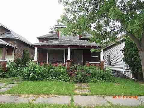 6415 Floyd