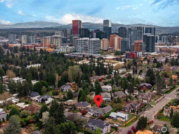 10021 NE 16th Place, Bellevue, WA 98004