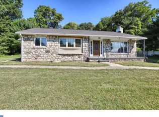 3084 Pricetown Rd, Temple, PA 19560