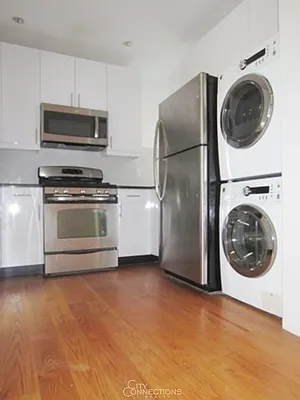 Rented by City Connections Realty | media 7