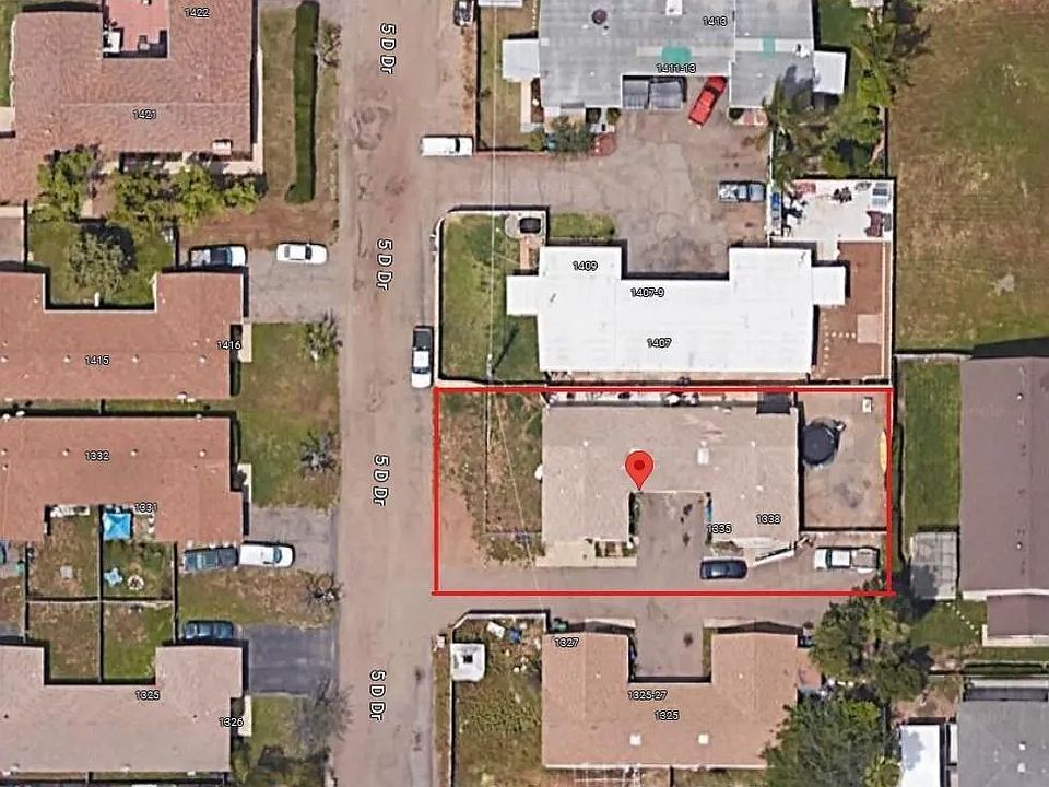 2nd image of 1333-35 Five D Dr
