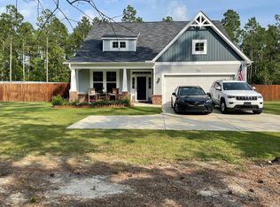 939 Montrose Rd, Raeford, NC 28376