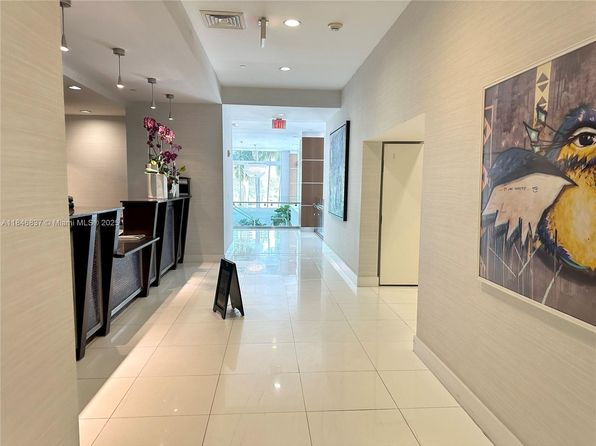 1800 N Bayshore Dr APT 4102