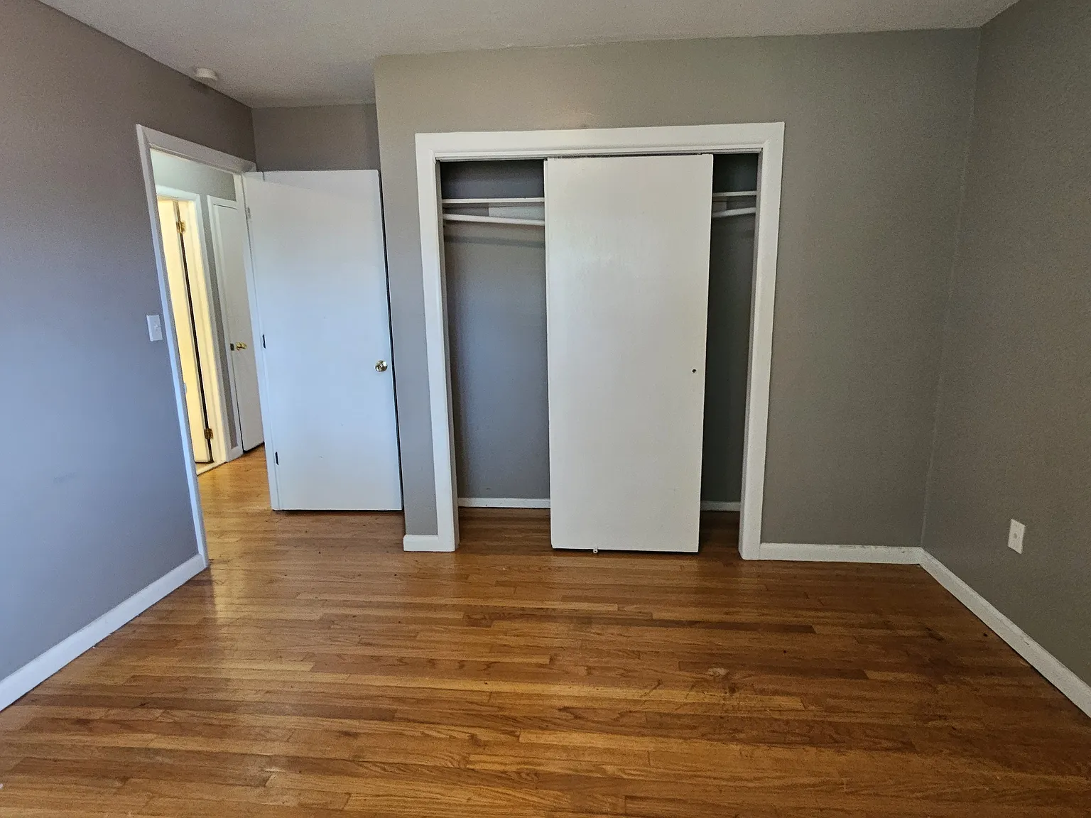 2 bed, $1,650 — Photo 3