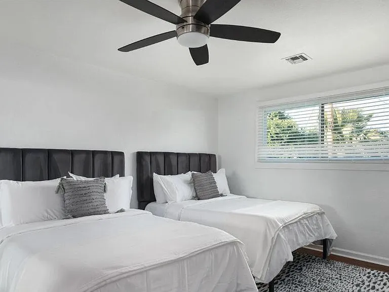 8620 E San Miguel Ave — Photo 22