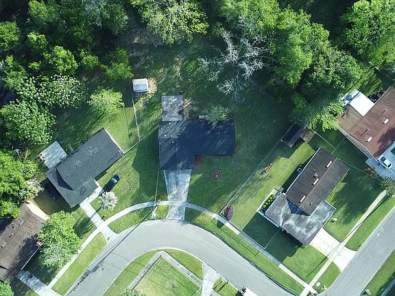 2nd image of 2023 Betsy Dr