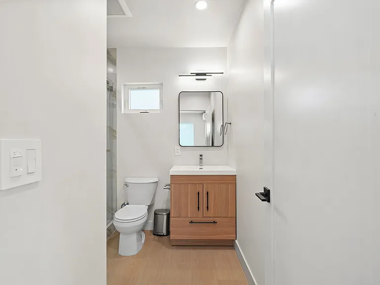 6641 Dannyboyar Ave — Photo 15