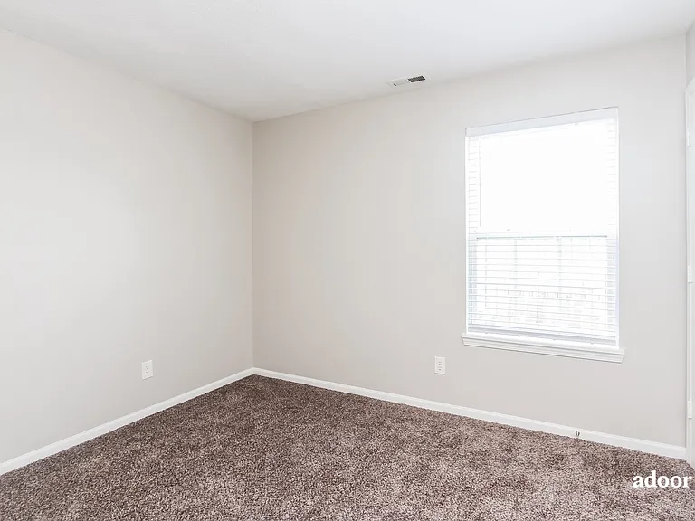6221 Long River Ln — Photo 11