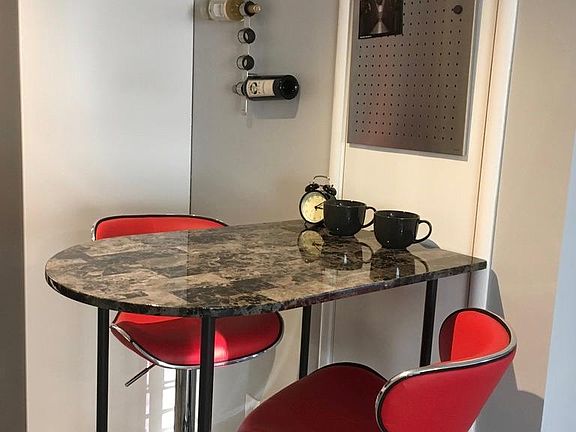 Breakfast nook