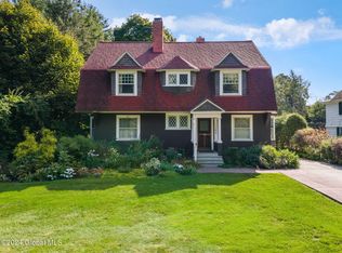 1386 Lowell Rd, Schenectady, NY 12308