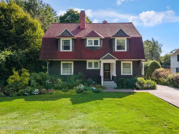 1386 Lowell Road, Schenectady, NY 12308