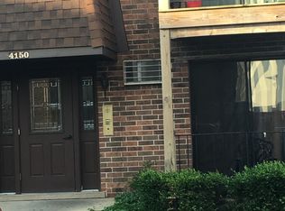 4150 Central Rd APT 1W, Glenview, IL 60025