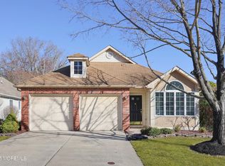 2334 Agincourt Rd, Toms River, NJ