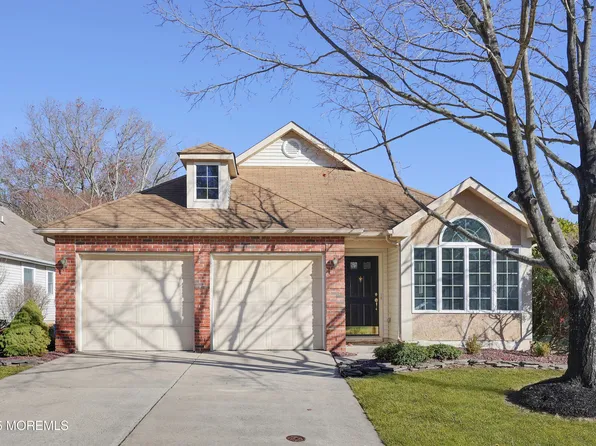 2334 Agincourt Road, Toms River, NJ 08755